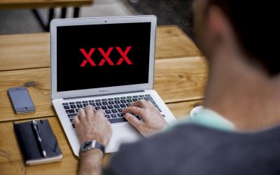 ¿Deberíamos acabar con la pornografía?